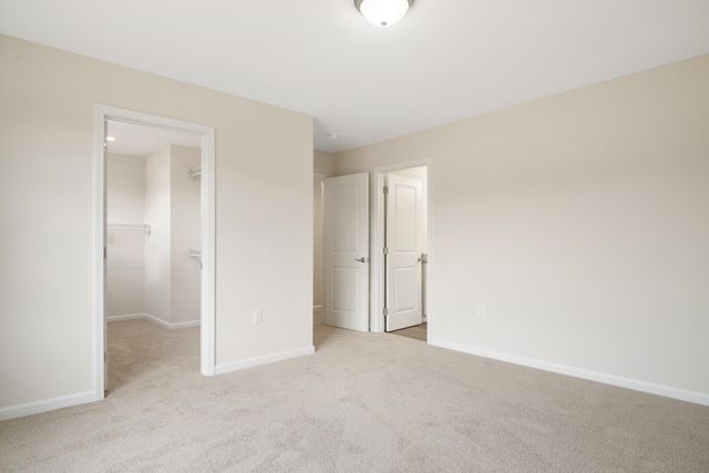 6138 Warren Newcomb, Radford, VA 24141