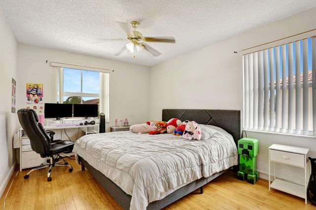 3385 Seabreeze Lane, Margate, FL 33063