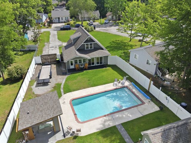 1406 Winddrift Ct., Surfside Beach, SC 29575