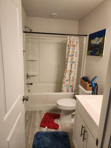 6417 Mentor Place, Raleigh, NC 27616