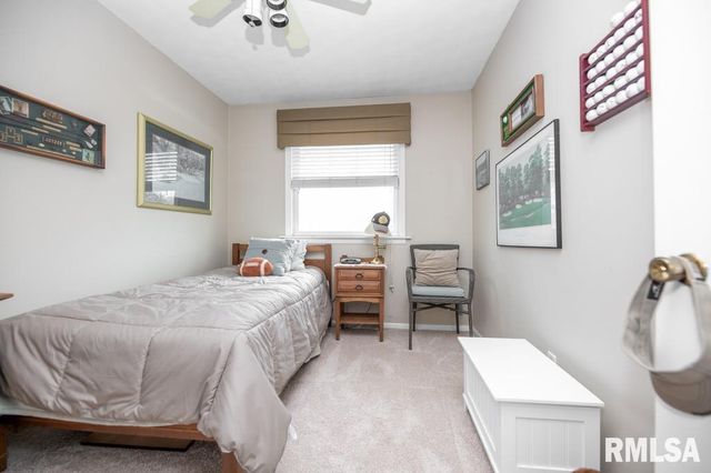 6407 N ROBINWOOD Drive, Peoria, IL 61614