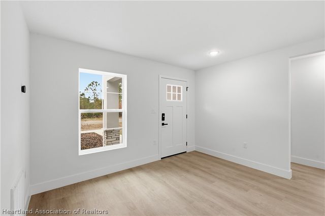 6348 Virtudes Street, Sebring, FL 33872