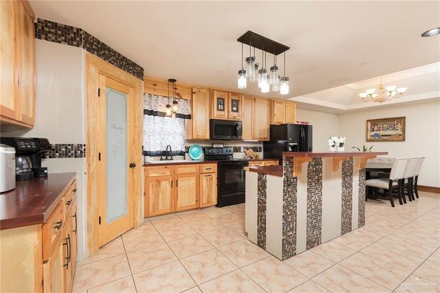 7002 Escondido Lane, Edinburg, TX 78542