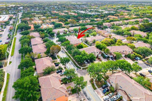 9090 NW 40th Place, Sunrise, FL 33351