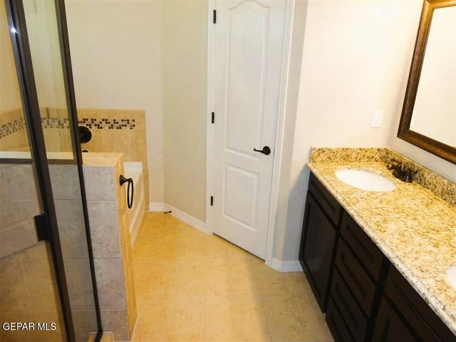 14254 Earl Chokiski Avenue, El Paso, TX 79938