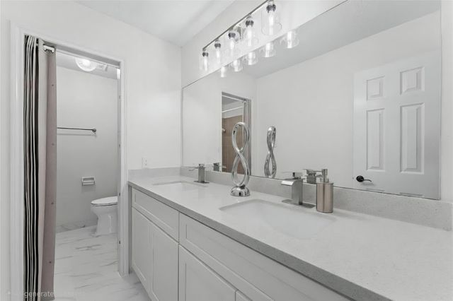 110 Shadow Wood Drive, Sugar Land, TX 77498