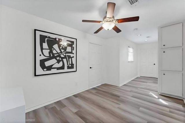 110 Shadow Wood Drive, Sugar Land, TX 77498