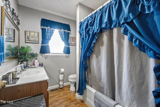 330 Royal Street 330, Greeneville, TN 37745