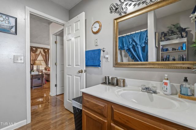 330 Royal Street 330, Greeneville, TN 37745