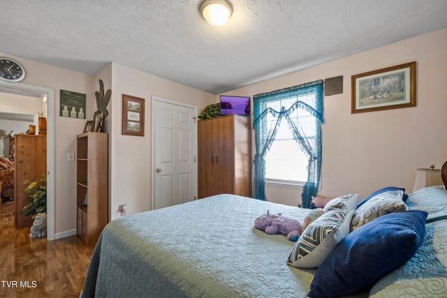 330 Royal Street 330, Greeneville, TN 37745