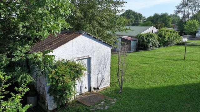 330 Royal Street 330, Greeneville, TN 37745