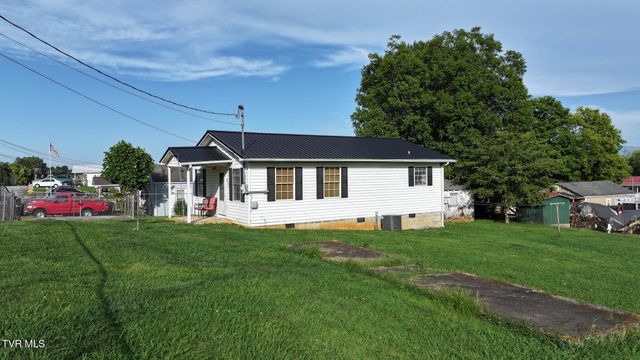 330 Royal Street 330, Greeneville, TN 37745