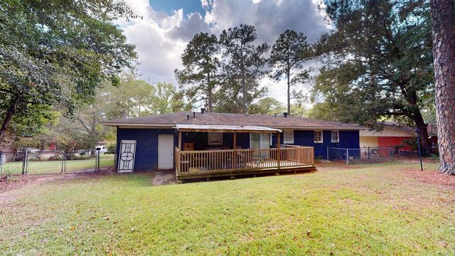 1910 Sullivan Drive, Dothan, AL 36303