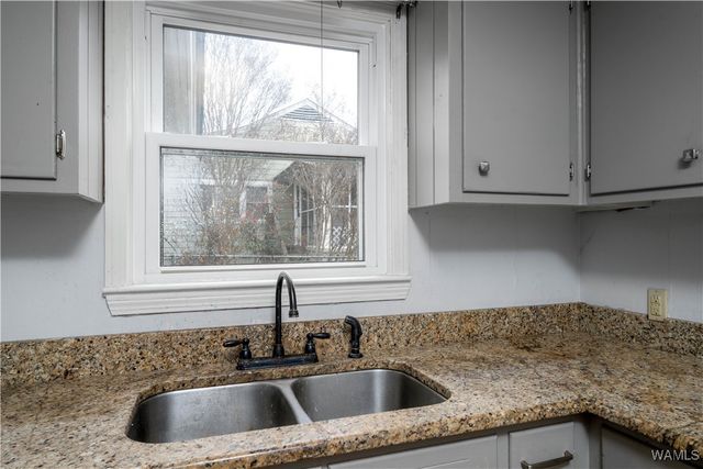 5 Beverly Heights, Tuscaloosa, AL 35404