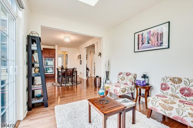 2 Eagle Ct, South Brunswick Twp., NJ 08852