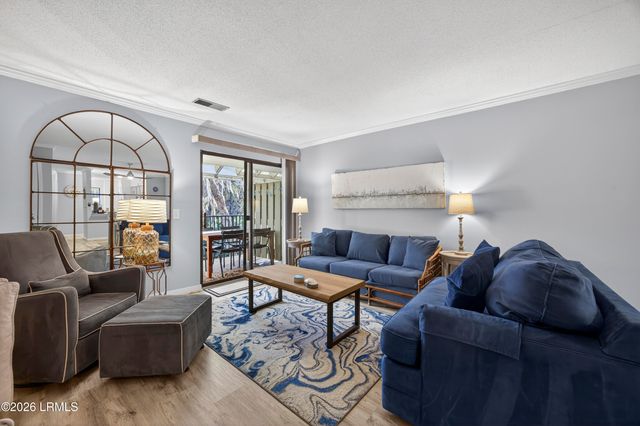 36 Deallyon Ave Apt 102, Hilton Head Island, SC 29928