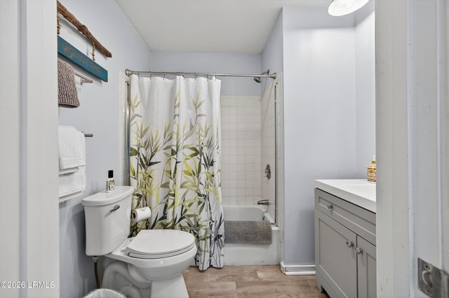 36 Deallyon Ave Apt 102, Hilton Head Island, SC 29928