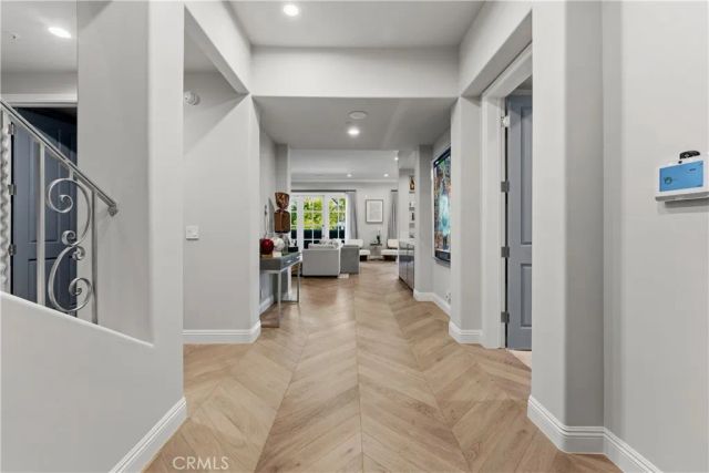 11500 San Vicente Boulevard 202, Los Angeles, CA 90049