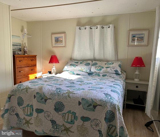 39041 SPICER LN, Fenwick Island, DE 19944