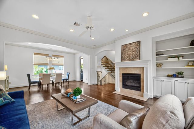 912 Lovett B, Houston, TX 77006