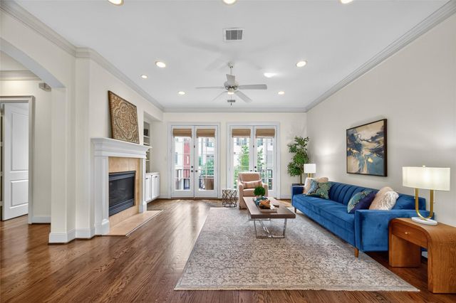 912 Lovett B, Houston, TX 77006