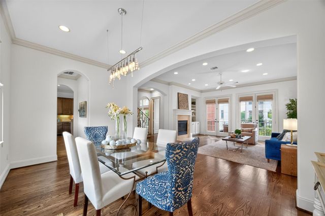 912 Lovett B, Houston, TX 77006