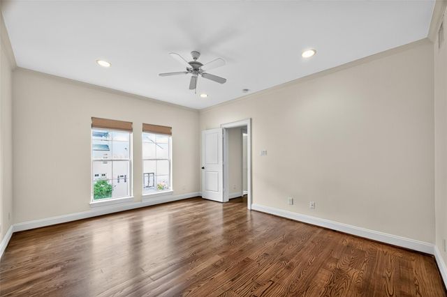 912 Lovett B, Houston, TX 77006