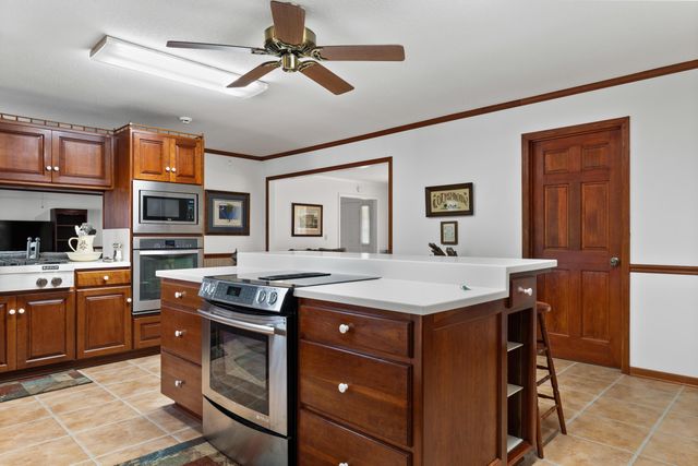 943 Spring Hill Lane, Orangeburg, SC 29118