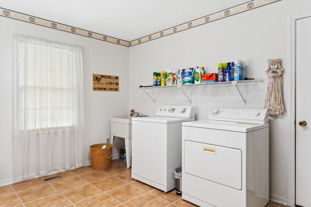 943 Spring Hill Lane, Orangeburg, SC 29118