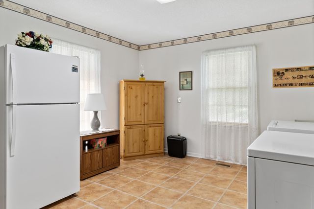 943 Spring Hill Lane, Orangeburg, SC 29118