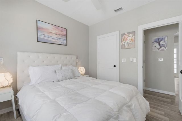 410 W LEMON STREET, Tarpon Springs, FL 34689