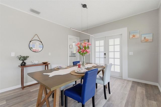 410 W LEMON STREET, Tarpon Springs, FL 34689