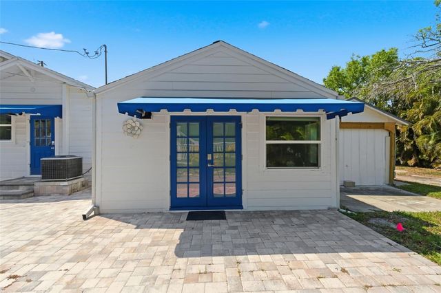 410 W LEMON STREET, Tarpon Springs, FL 34689