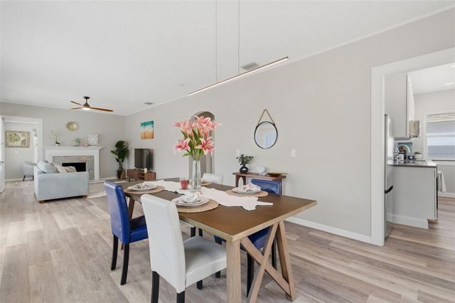 410 W LEMON STREET, Tarpon Springs, FL 34689