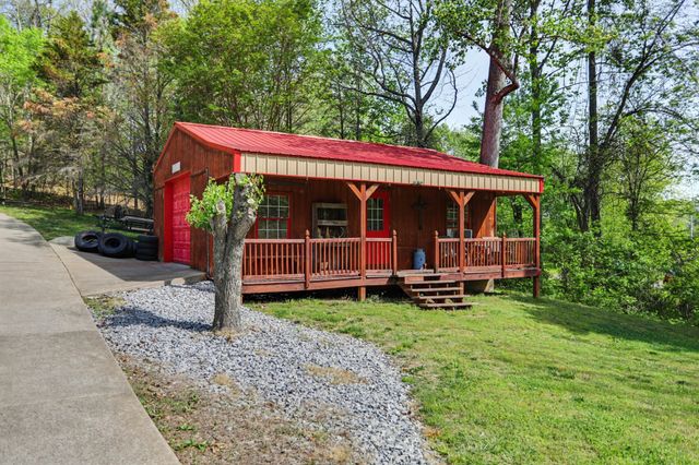 418 Portland Rd, White House, TN 37188
