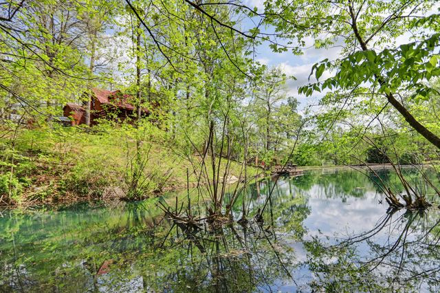 418 Portland Rd, White House, TN 37188