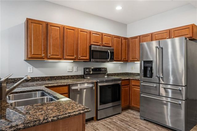 605 Market Street W 314, Greensboro, NC 27401