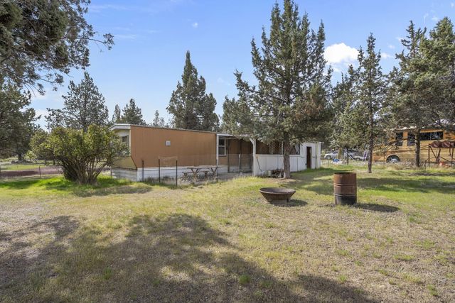 8320 SW High Cone Drive, Terrebonne, OR 97760