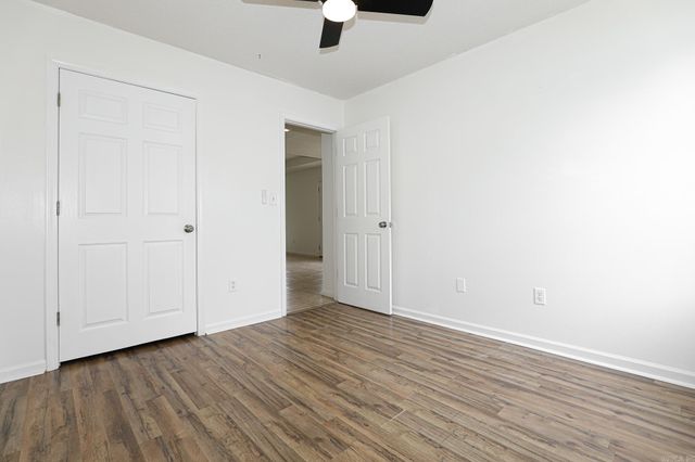 202 Hunters Run Dr, Haskell, AR 72015