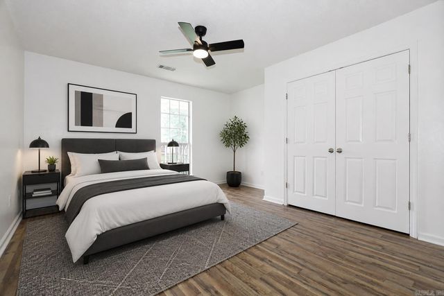 202 Hunters Run Dr, Haskell, AR 72015