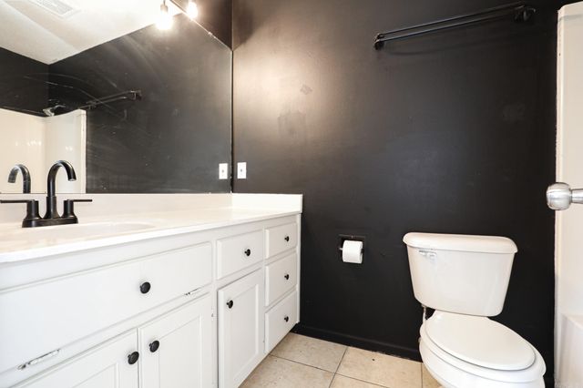 202 Hunters Run Dr, Haskell, AR 72015