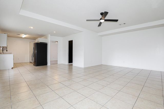 202 Hunters Run Dr, Haskell, AR 72015