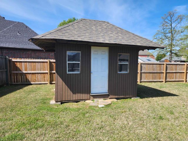 7 TM Fly Way, North Little Rock, AR 72113