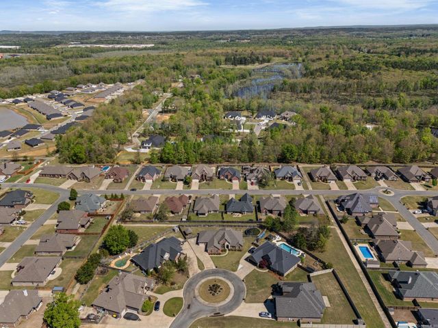 7 TM Fly Way, North Little Rock, AR 72113