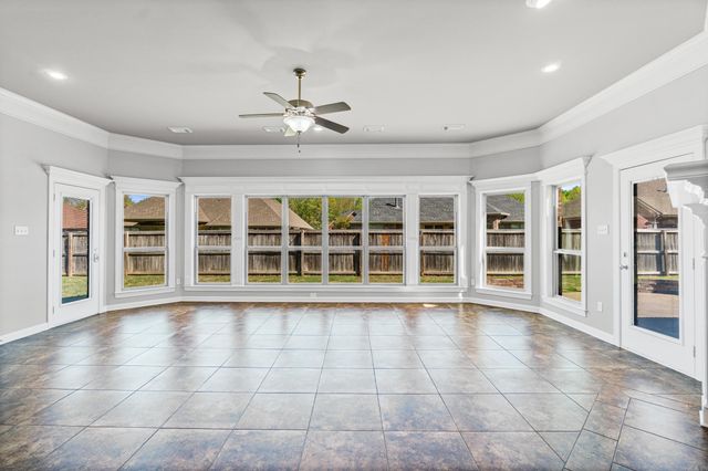 7 TM Fly Way, North Little Rock, AR 72113