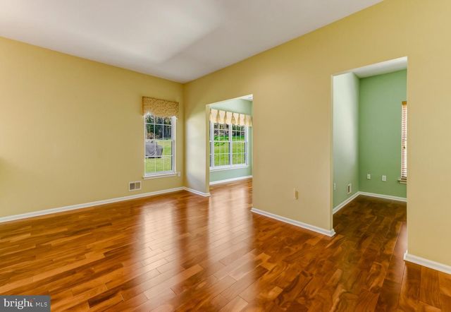 106 YORK RD, West Deptford, NJ 08086