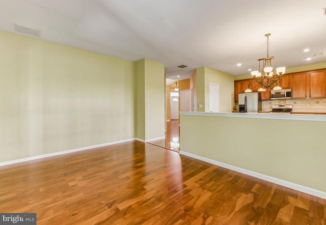 106 YORK RD, West Deptford, NJ 08086