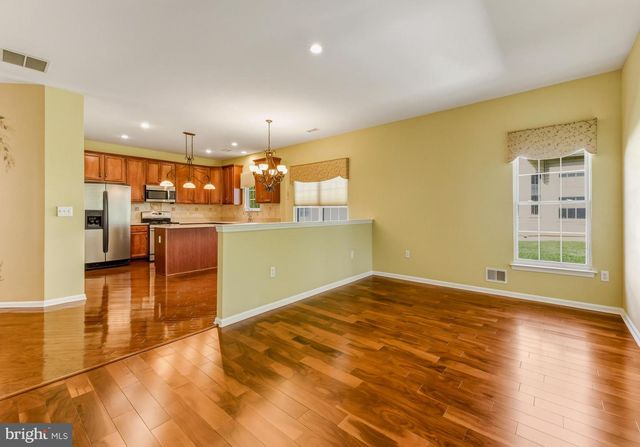 106 YORK RD, West Deptford, NJ 08086