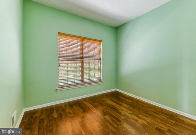 106 YORK RD, West Deptford, NJ 08086