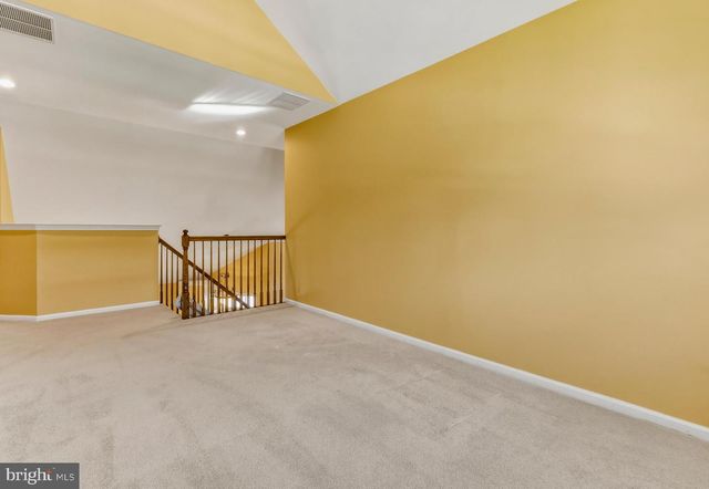 106 YORK RD, West Deptford, NJ 08086